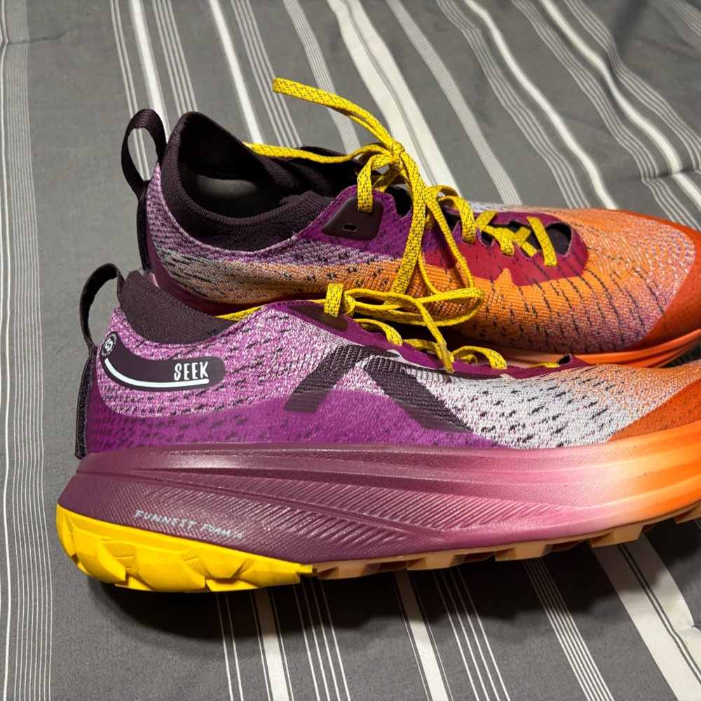 Men’s Multicolor Running Shoes